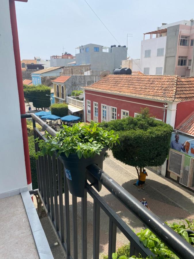 Amilcar Cabral Loft Apartment Praia Luaran gambar